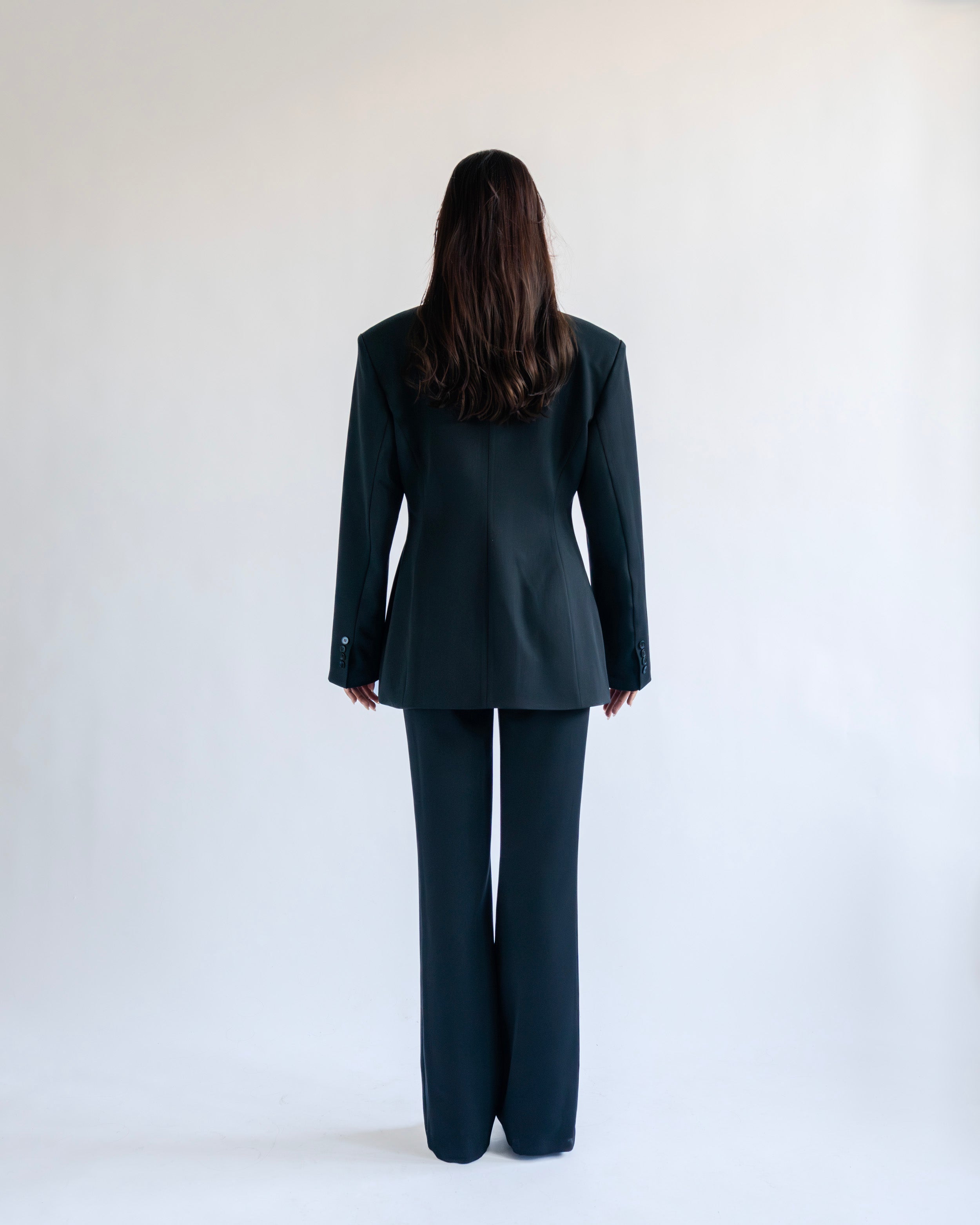 BLACK SIGNATURE HOURGLASS BLAZER