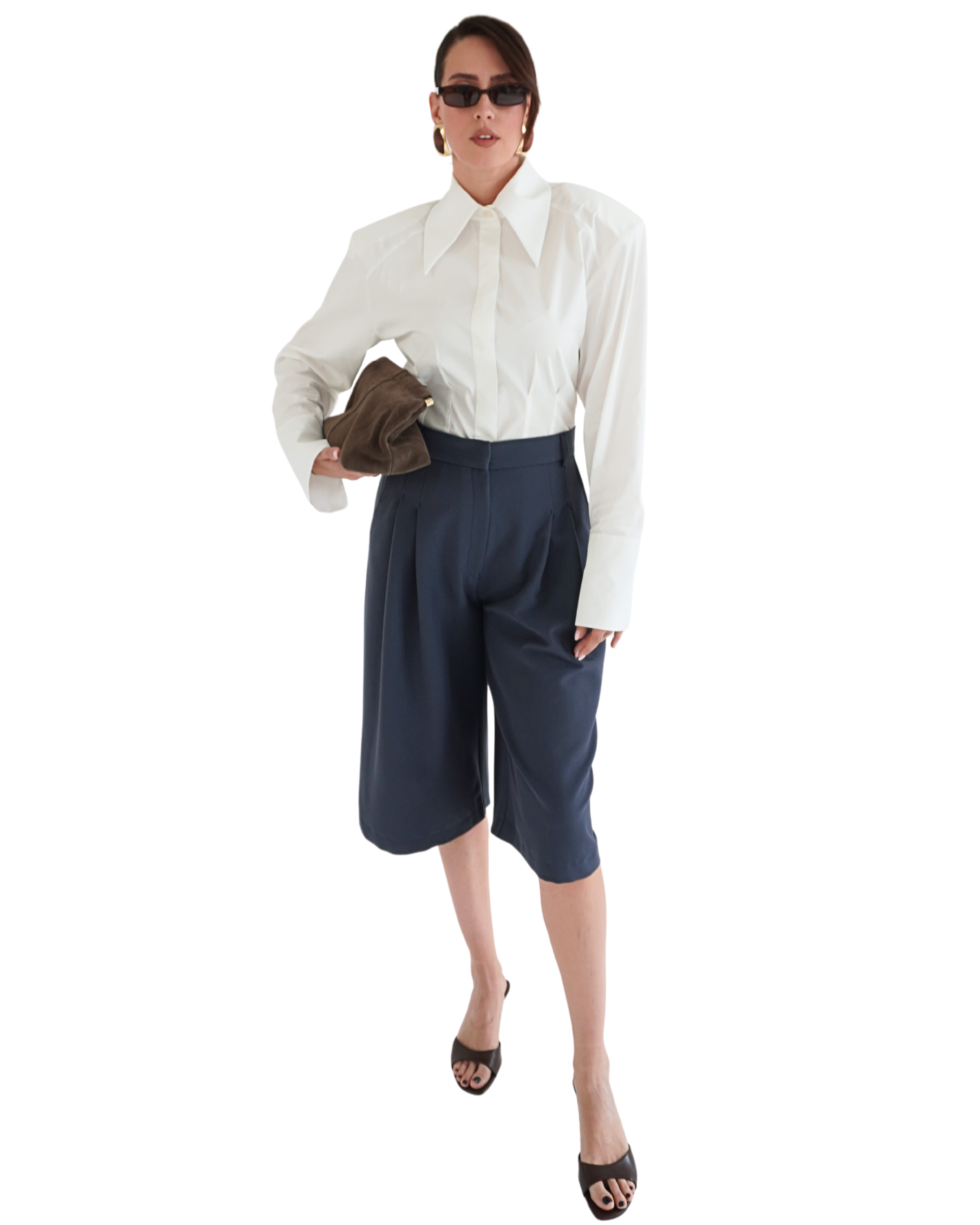 White Athéna shirt styled in an elegant outfit for a confident and effortless look THÉFI