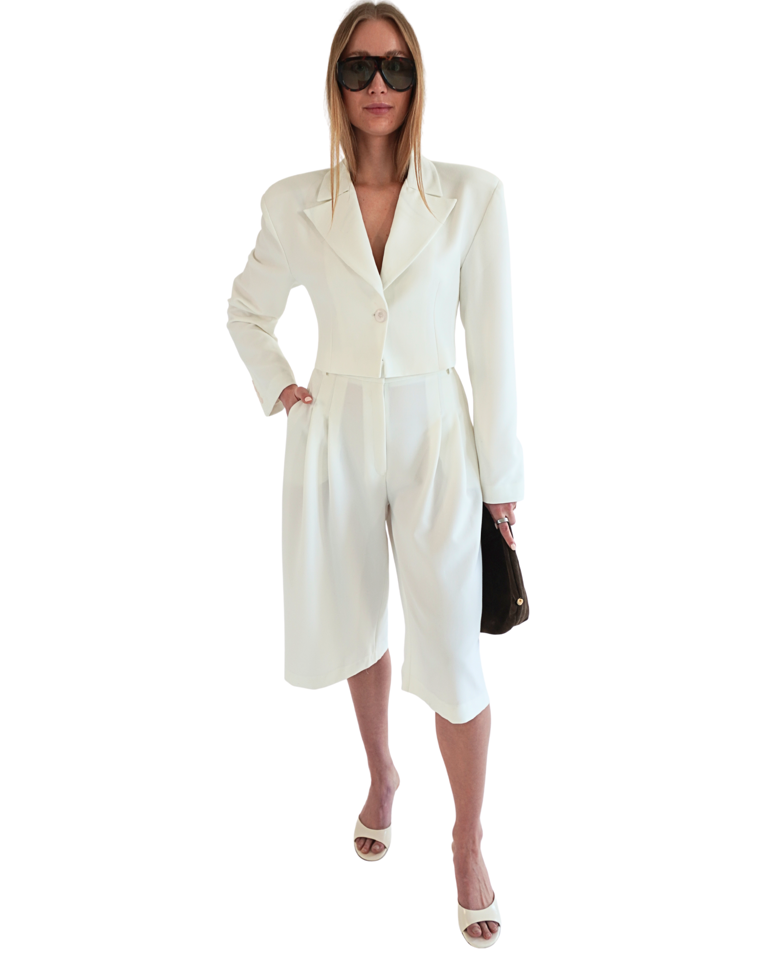 Cream crop blazer THÉFI styled in an all-cream outfit for a clean elevated look